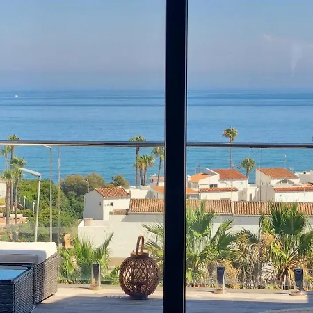 Paloma Sea View Apartment